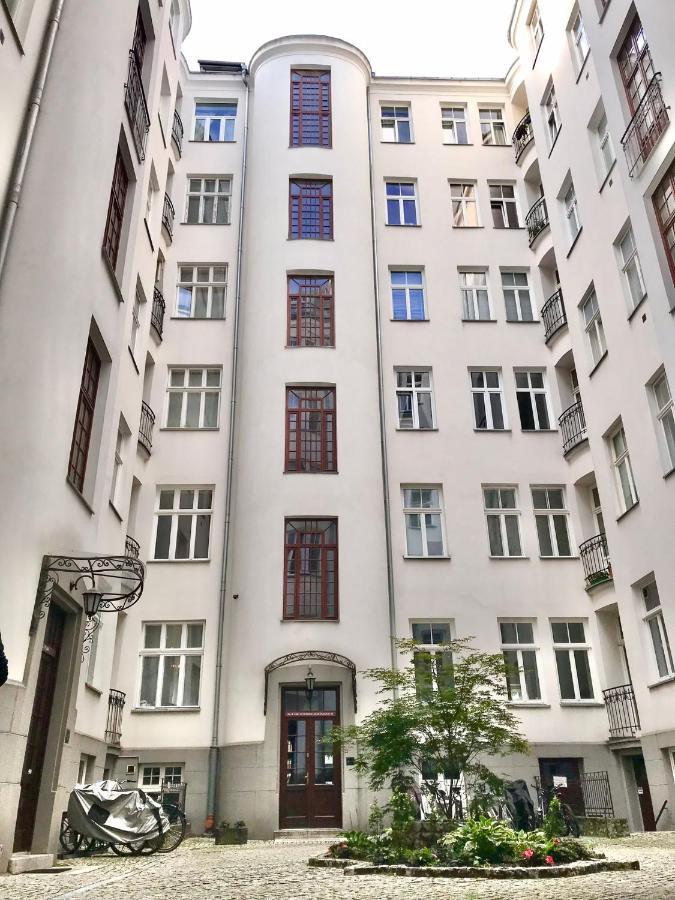 Bezagenta Wilcza8 Minimalist Studio Central Location Warsaw Exterior photo
